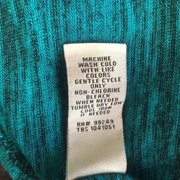 Catherines sweater style top light weight plus size 3X - Picture 5 of 12